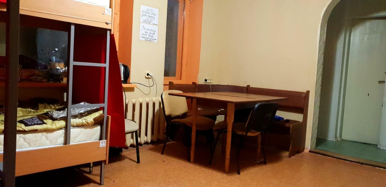 Hostel 777 Kiev Exteriör bild